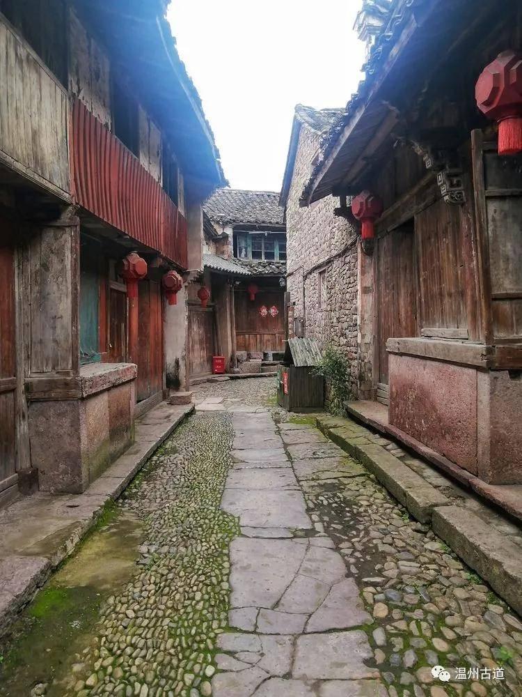 地方两会观察|总量突破 质效提升——从地方两会看多个城市GDP迈上新台阶